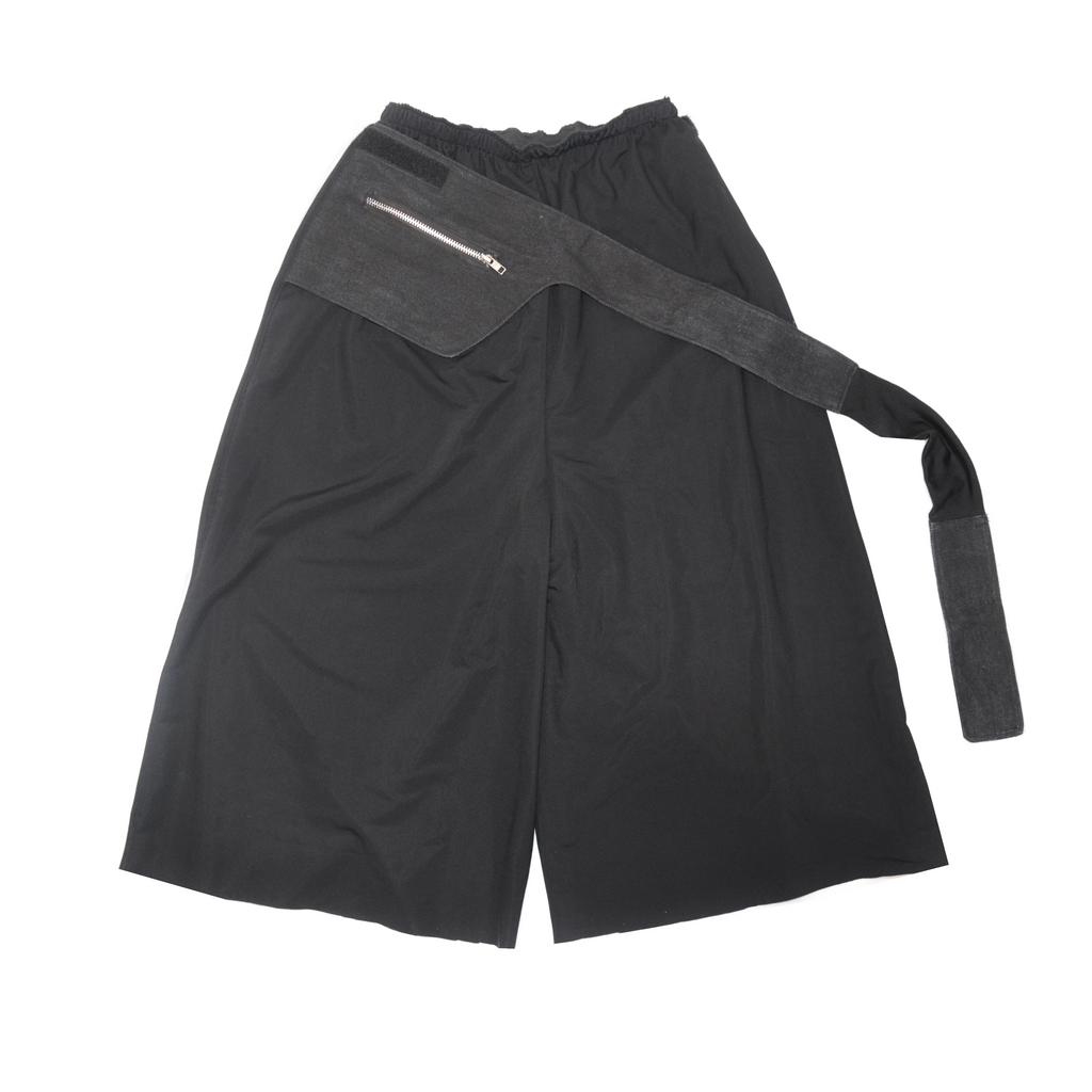 POUCH SHORTS